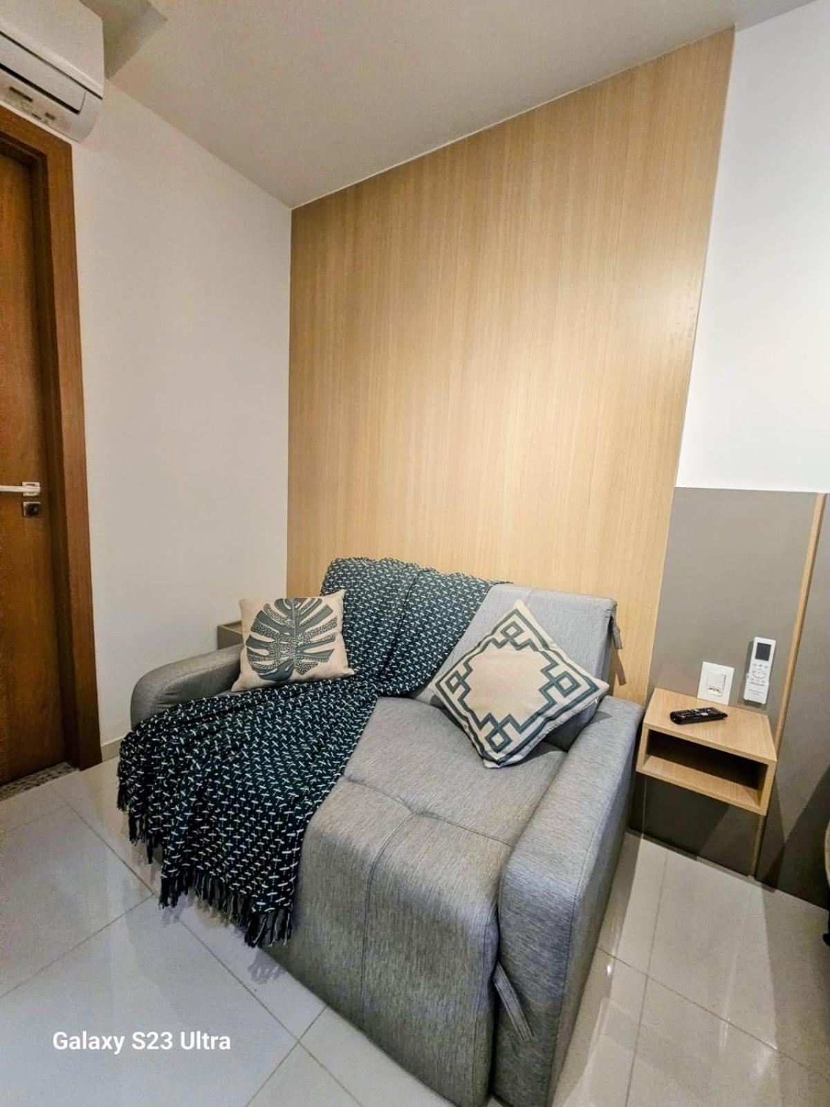 Apartamento Apto Em Frente Ao Mar Pe Na Areia Na Praia De Itapua Salvador