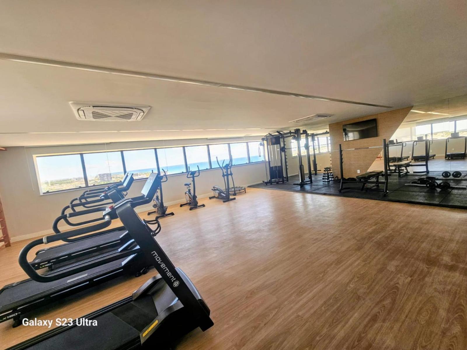 Apartamento Apto Em Frente Ao Mar Pe Na Areia Na Praia De Itapua Salvador
